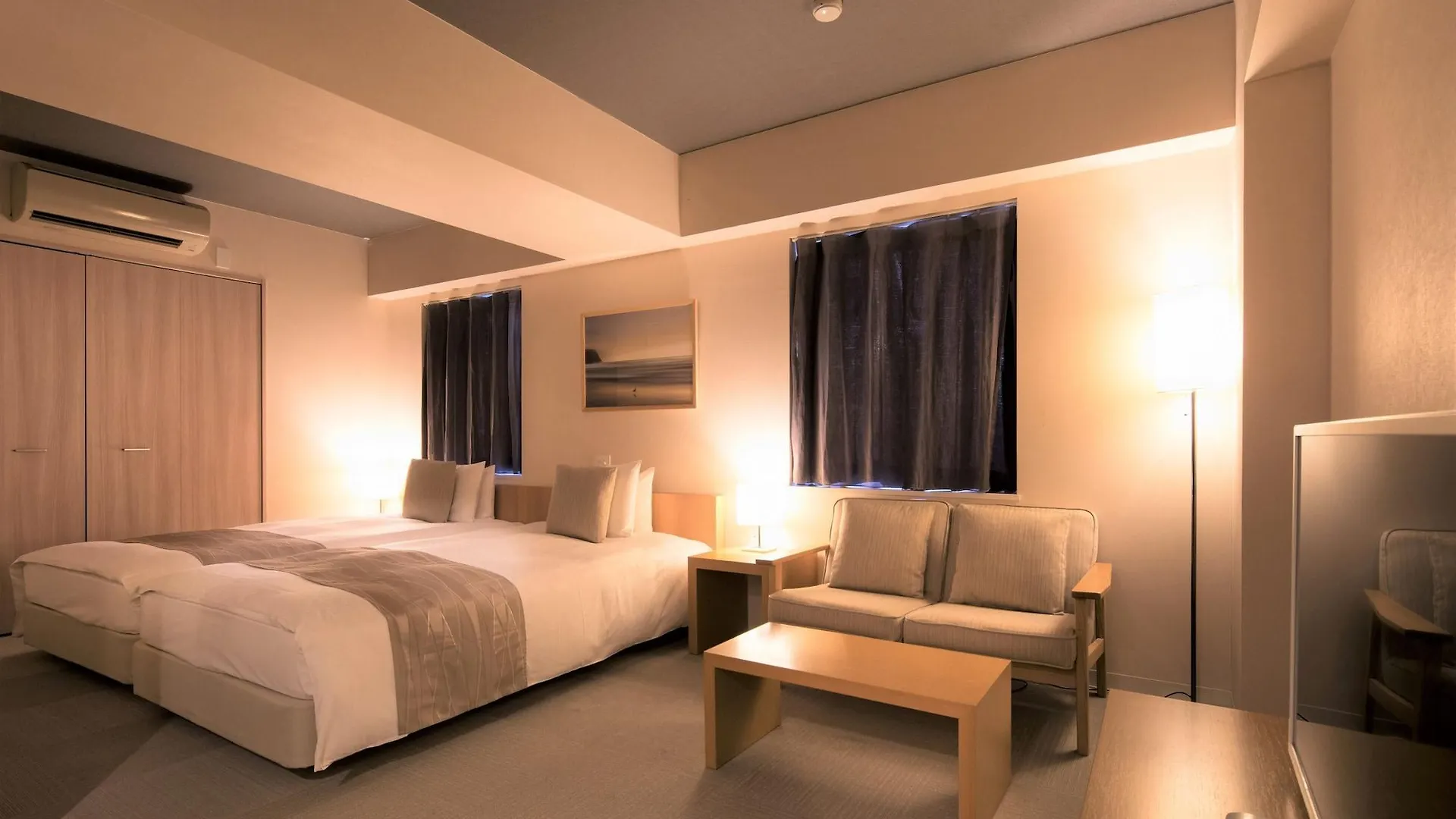Roppongi Hotel S Токио
