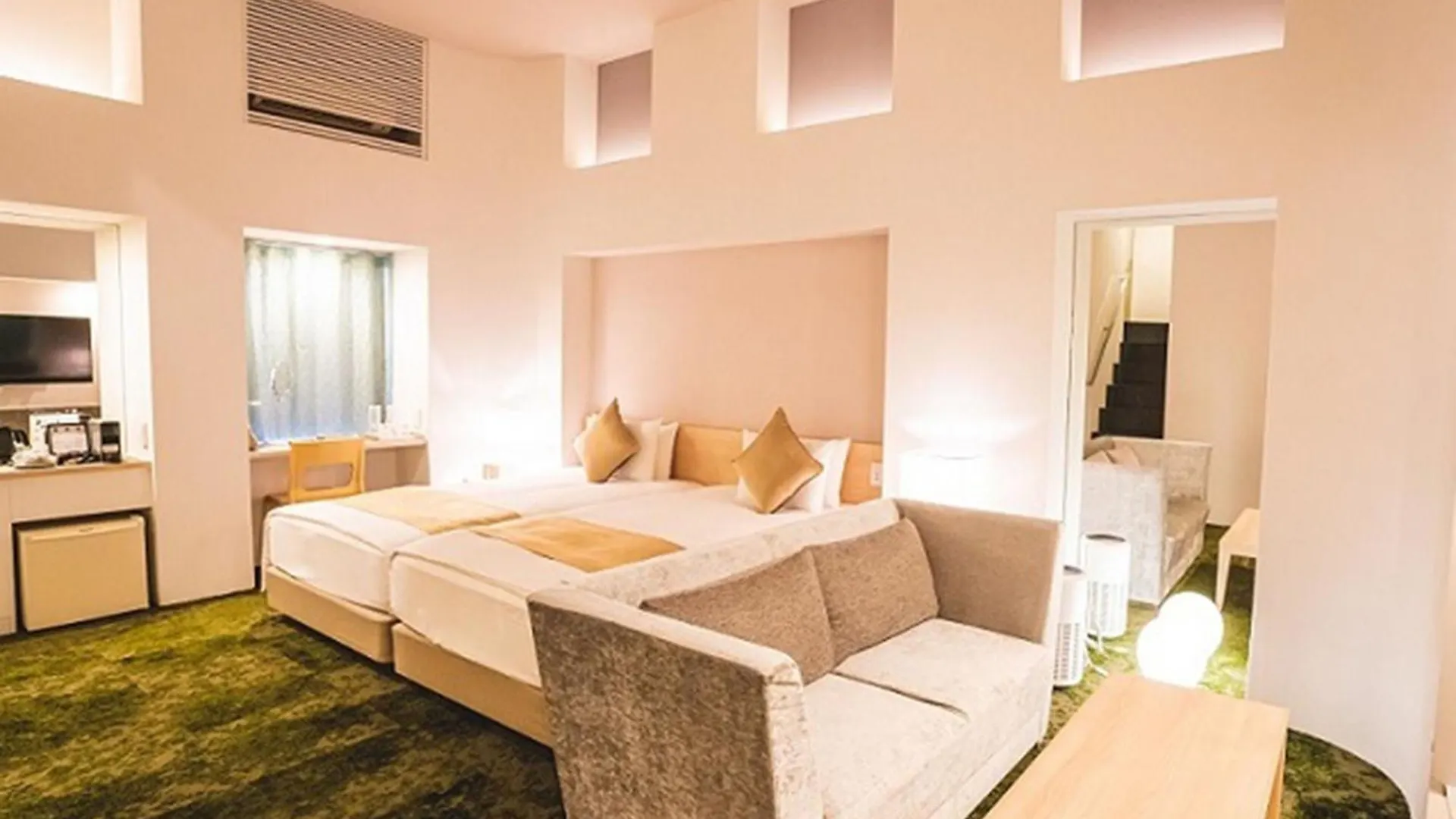 Roppongi Hotel S Токио
