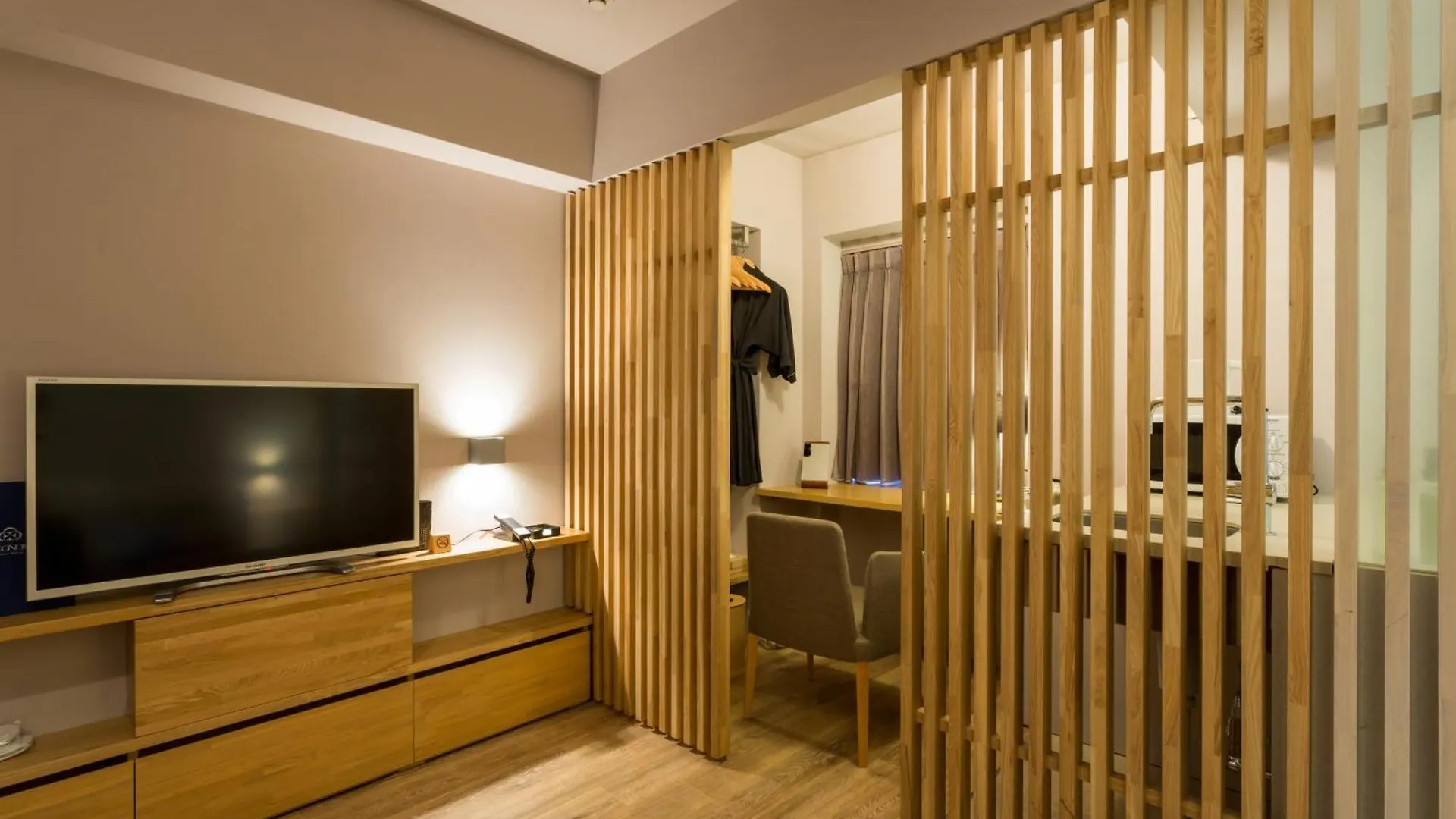 Roppongi Hotel S Токио
