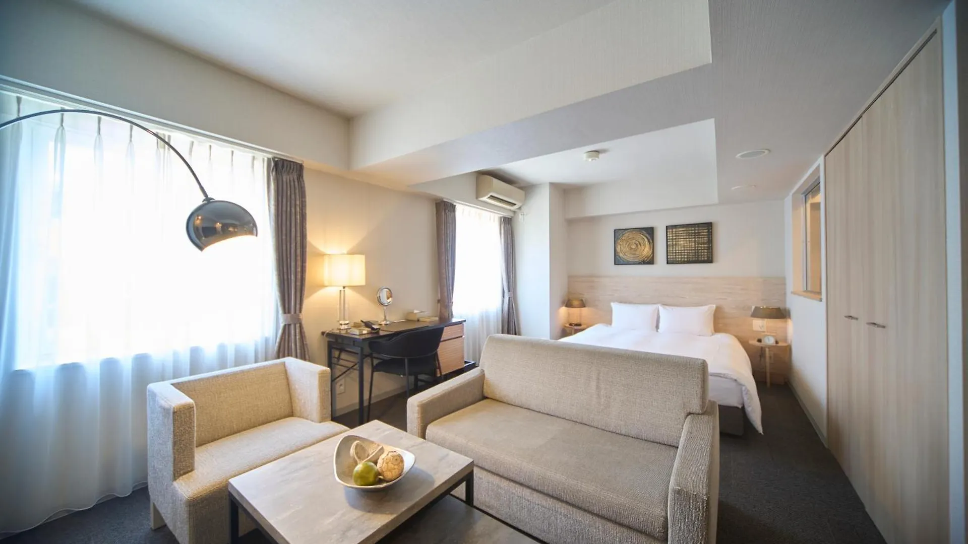 Roppongi Hotel S Токио 4*,  Япония