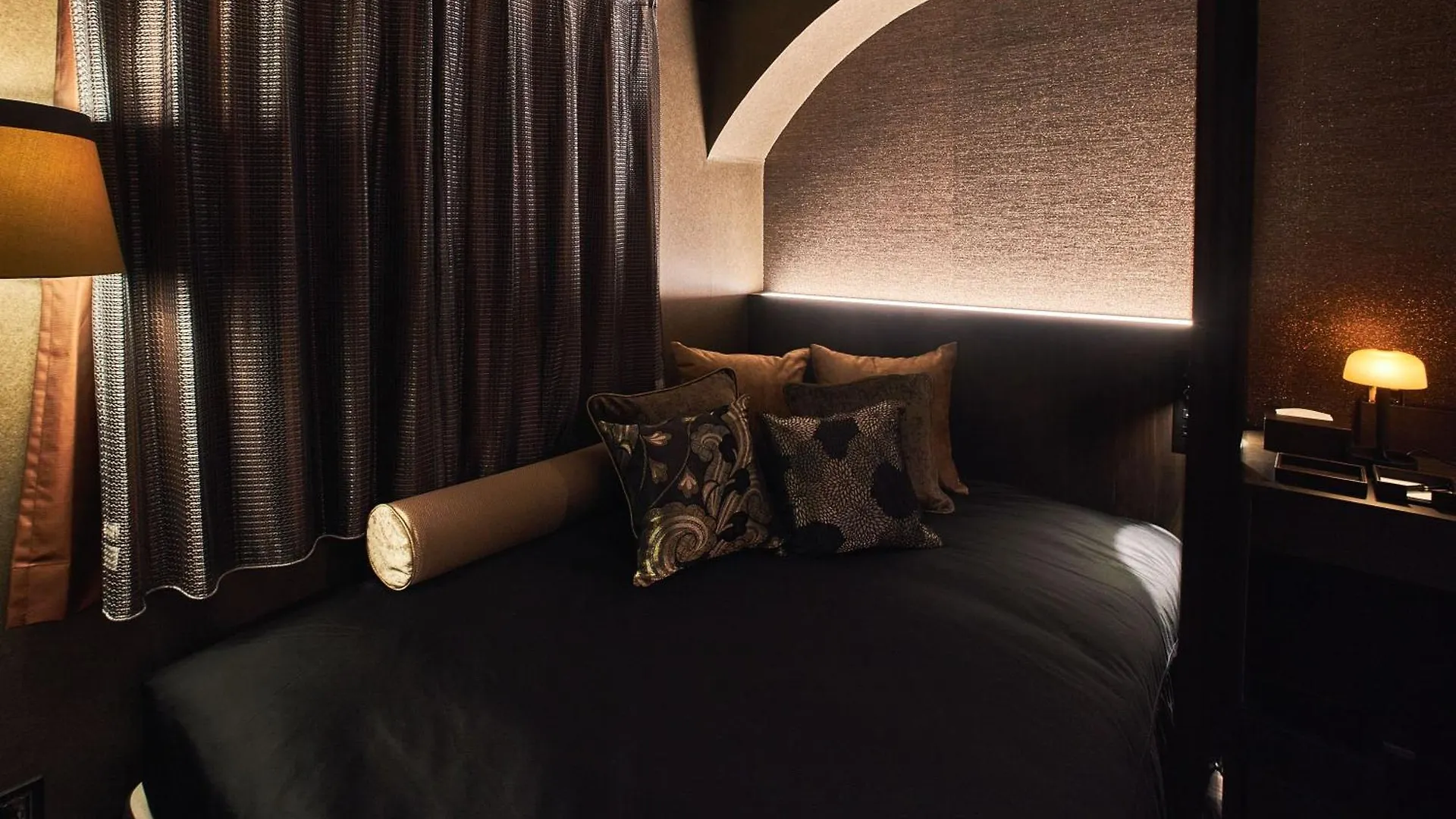 Roppongi Hotel S Токио 4*,  Япония